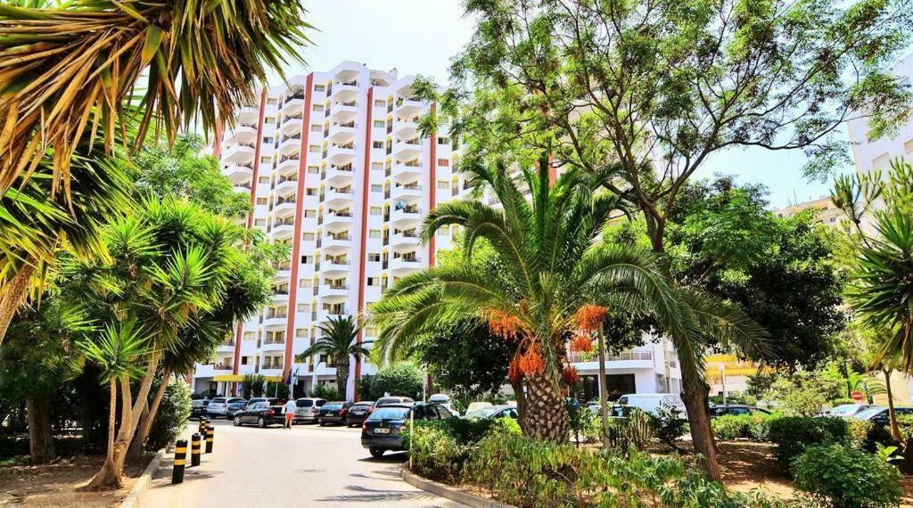Luz Apartments Портіман Екстер'єр фото