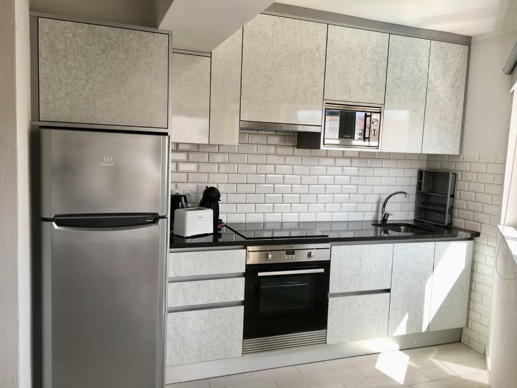 Luz Apartments Портіман Екстер'єр фото